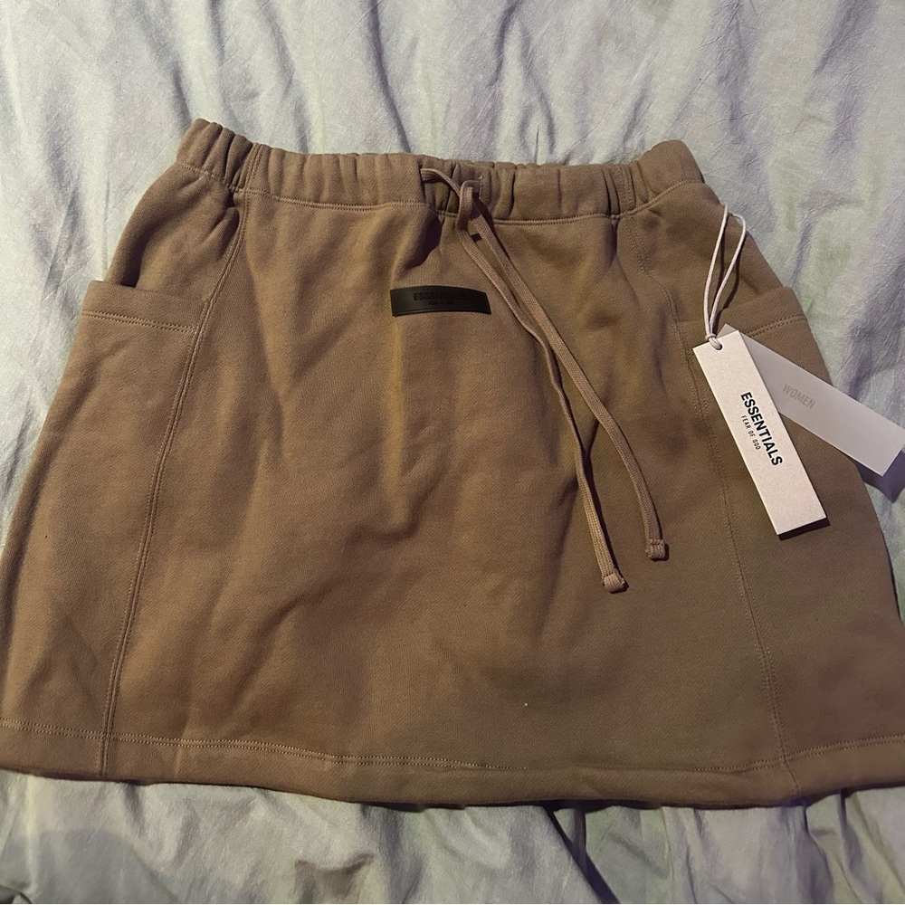 FEAR OF GOD ESSENTIALS SKIRT